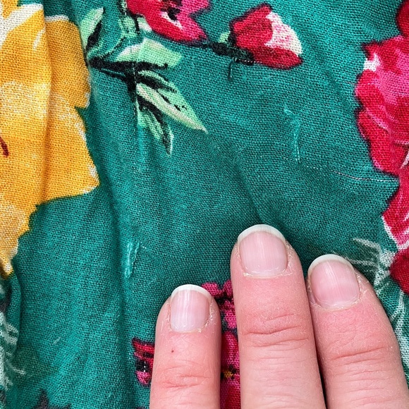 Torrid Button-Down Tank - Picture 8 of 9